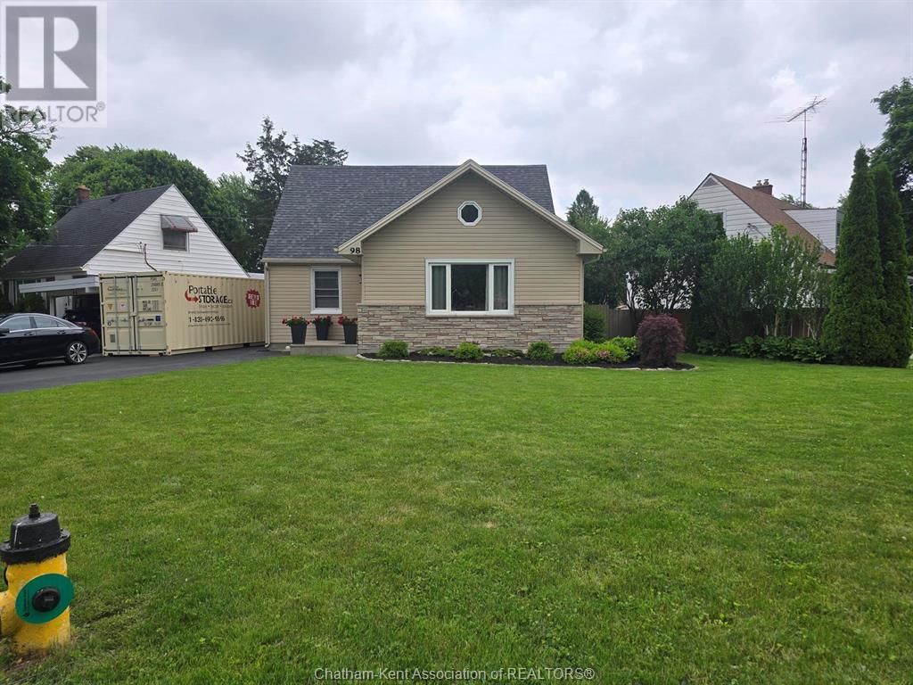 98 SUNNYSIDE AVENUE Image 38