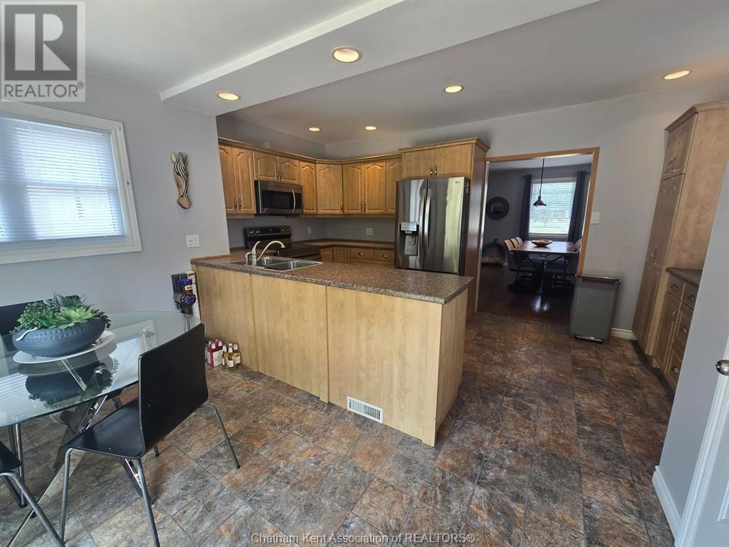 98 SUNNYSIDE AVENUE Image 6