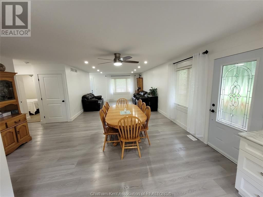 13355 JANE STREET Image 10