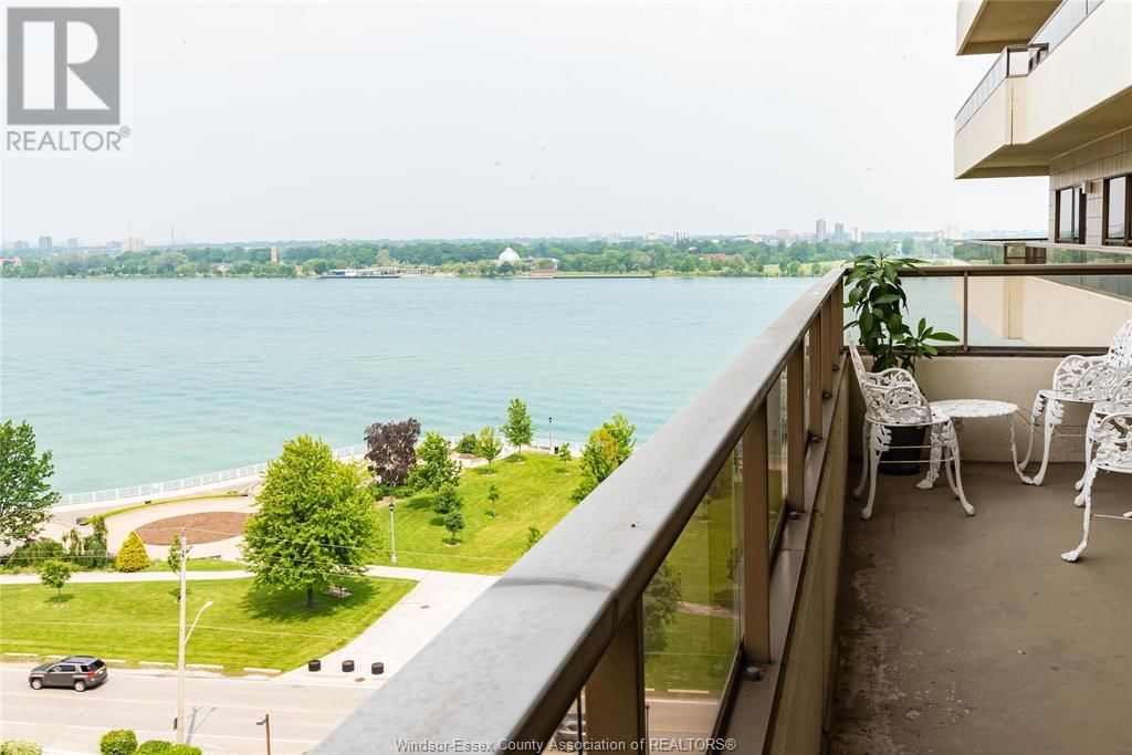 905 - 5151 RIVERSIDE DRIVE Image 3