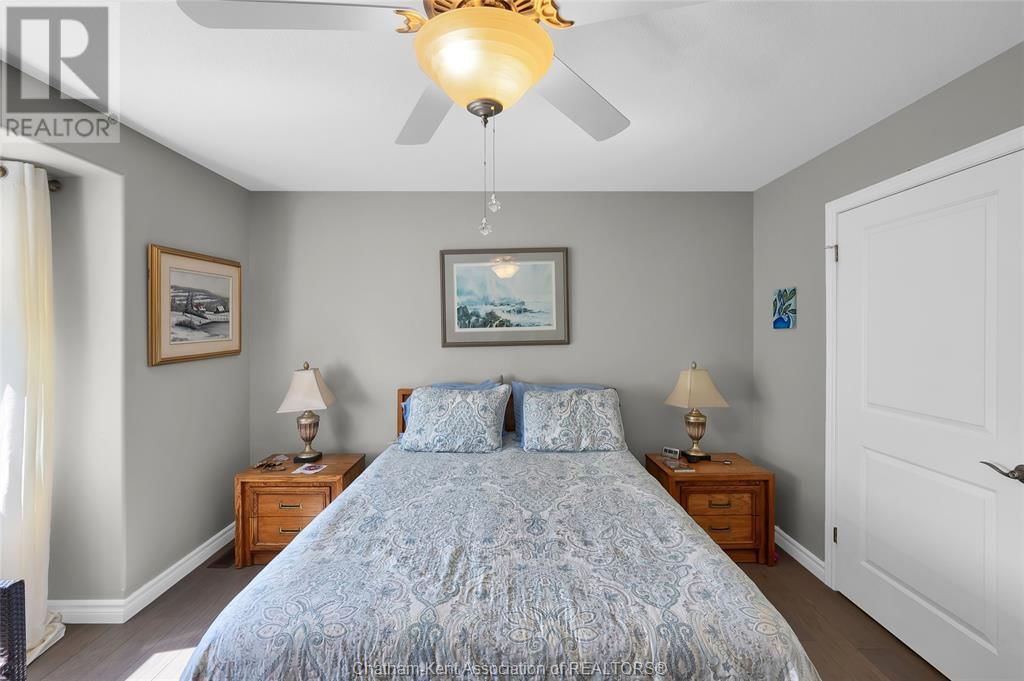 30 LANZ BOULEVARD Image 35