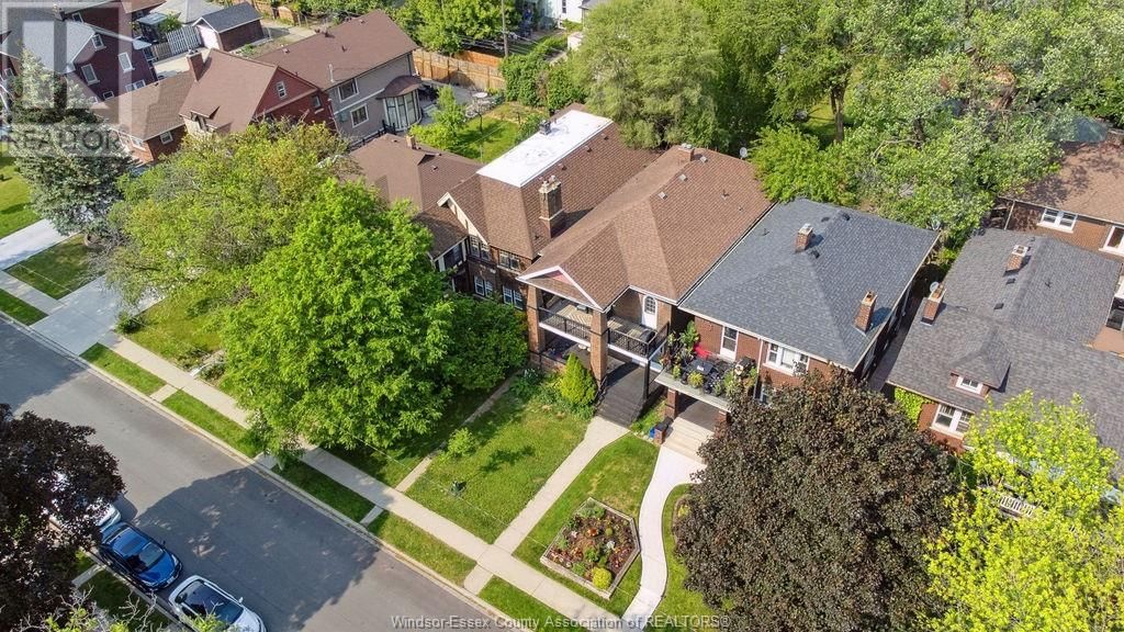 186-188 - 1586 VICTORIA AVENUE Image 34