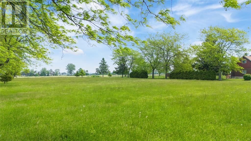 8552 VANCE DRIVE Image 17