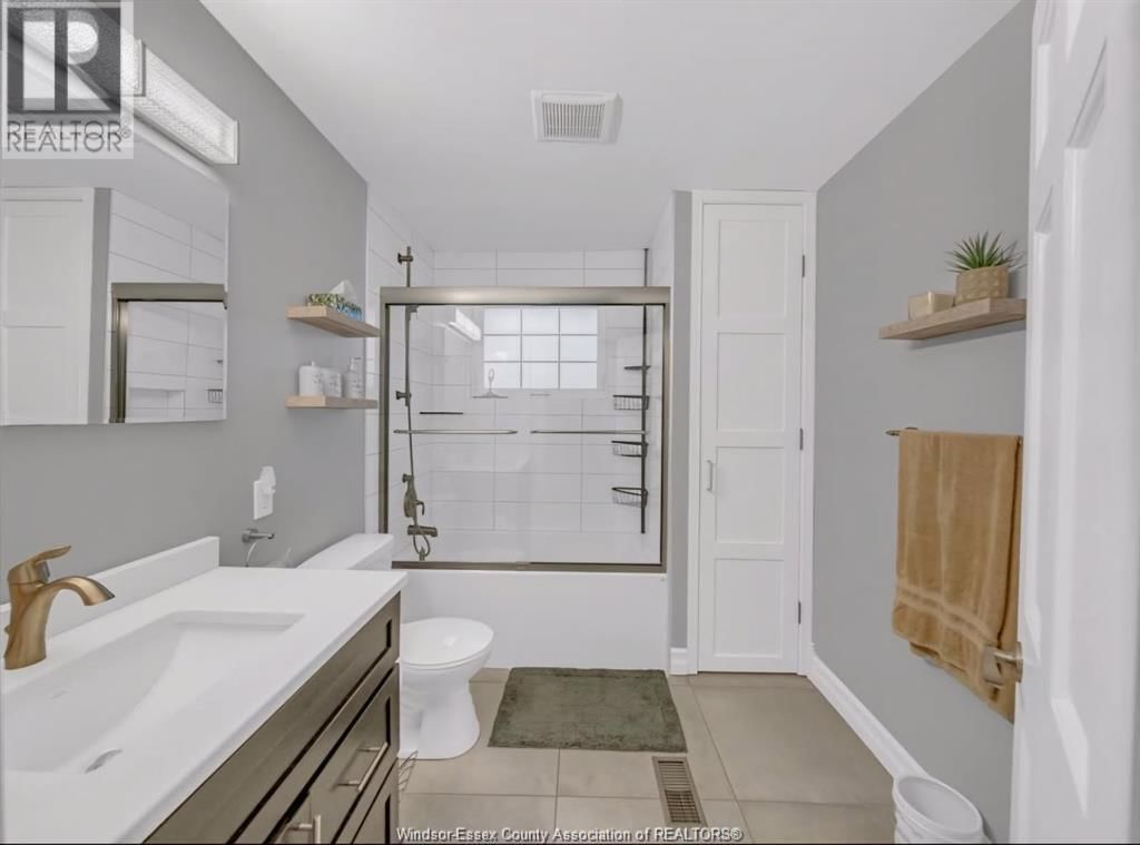 845 REAUME DRIVE Image 28