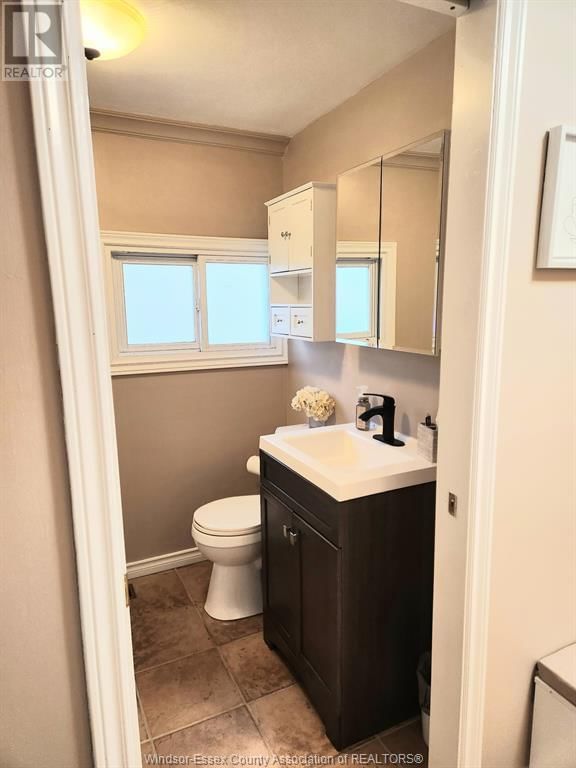 845 REAUME DRIVE Image 31