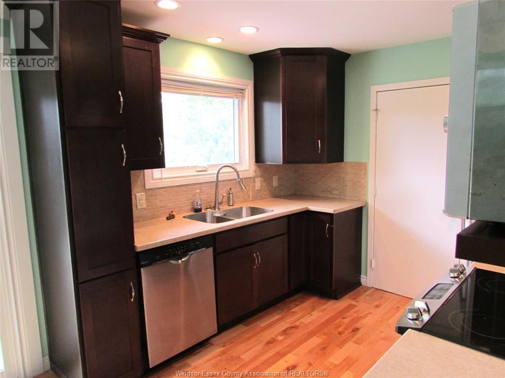 140 DANFORTH AVENUE Image 10