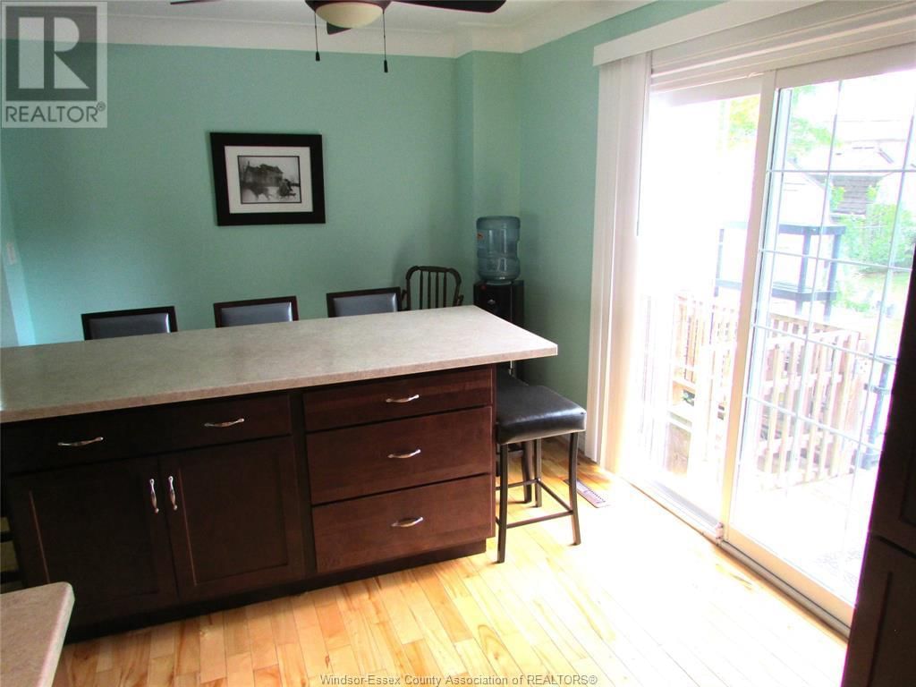 140 DANFORTH AVENUE Image 12