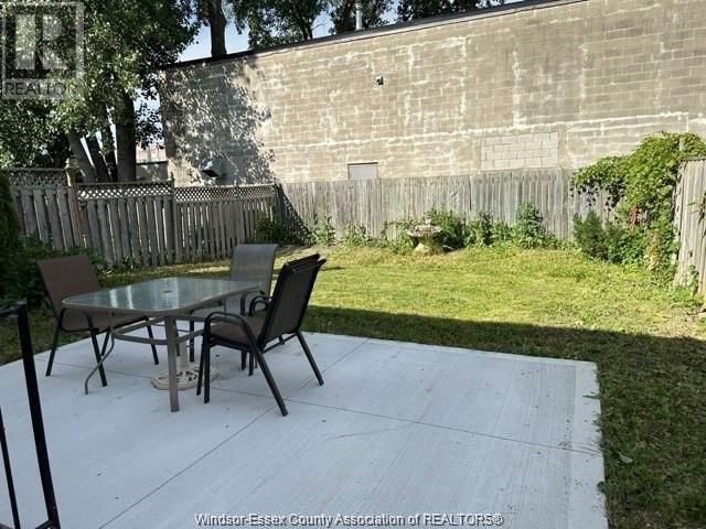 1248 ST. PAUL AVENUE Image 16