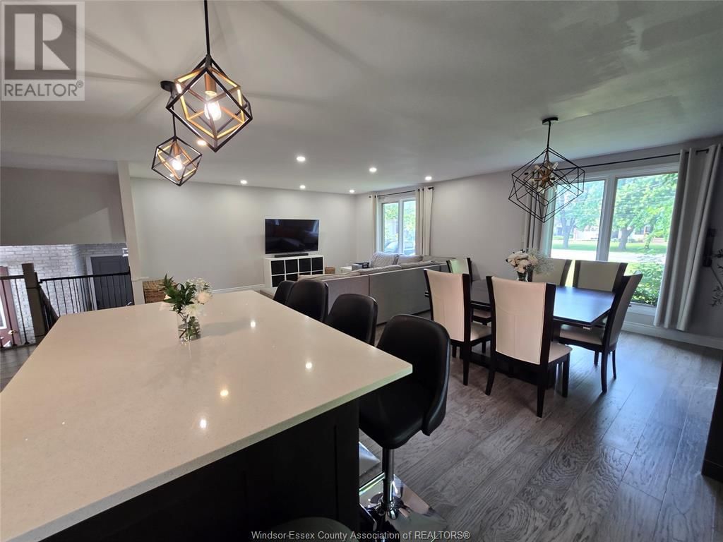 1222 REAUME ROAD Image 17