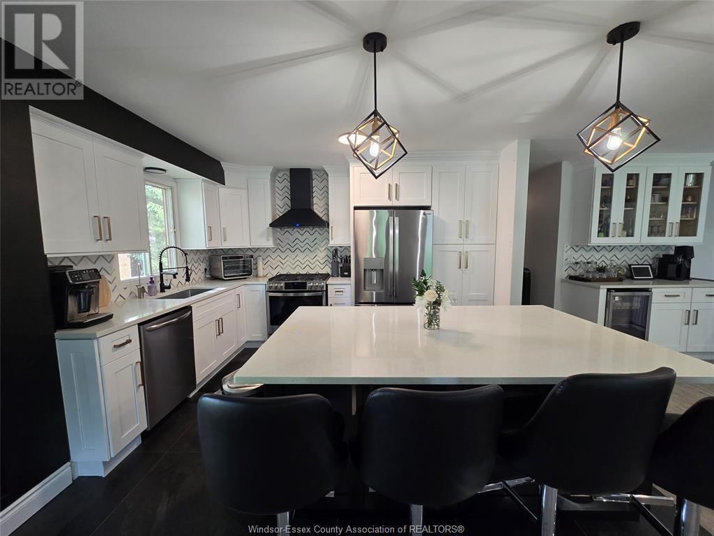 1222 REAUME ROAD Image 18