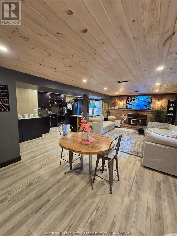 1222 REAUME ROAD Image 30