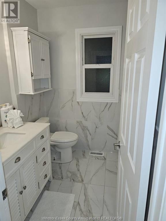 2459 TOURANGEAU ROAD Image 16