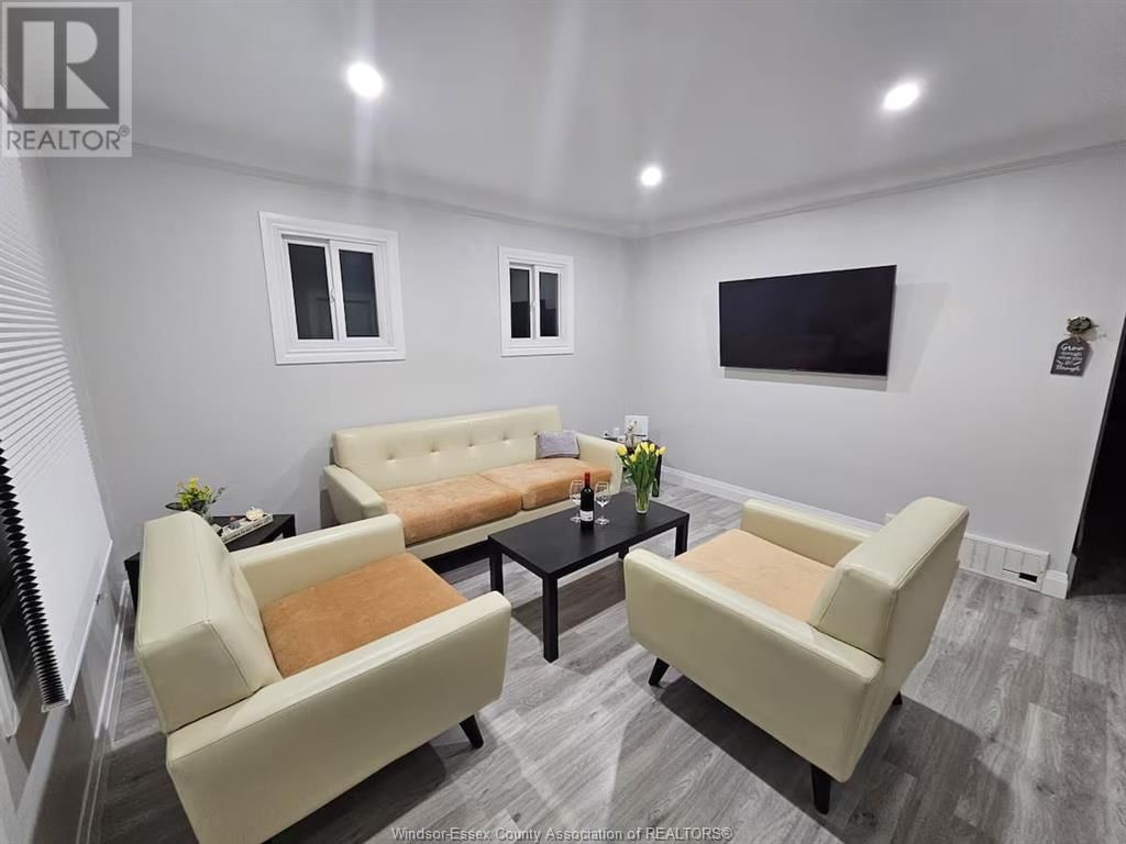 2459 TOURANGEAU ROAD Image 8