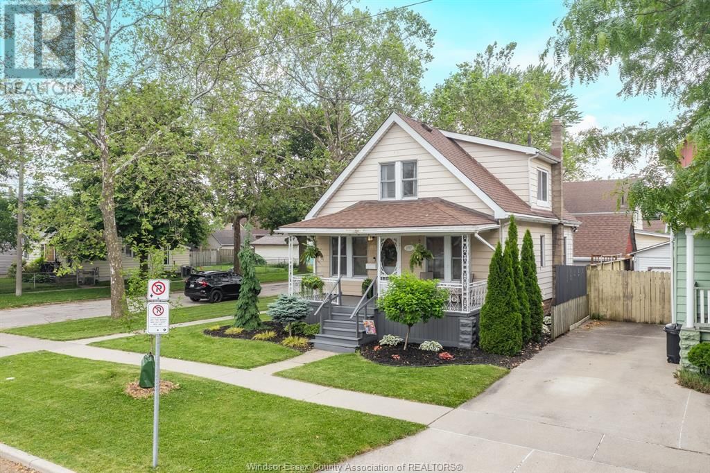 1697 ALBERT RD Image 2