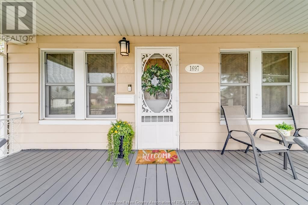 1697 ALBERT RD Image 5