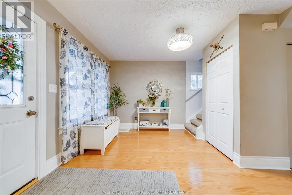 1697 ALBERT RD Image 9