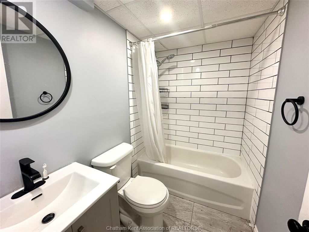 107 - 222 ST. CLAIR STREET Image 4