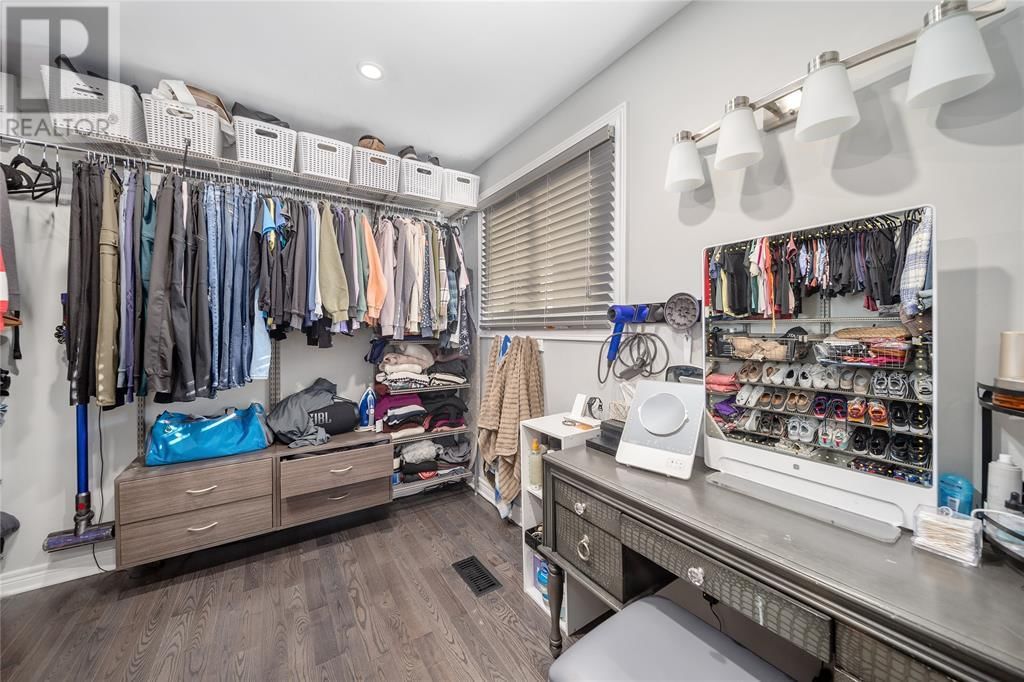 1351 CATHCART BOULEVARD Image 16