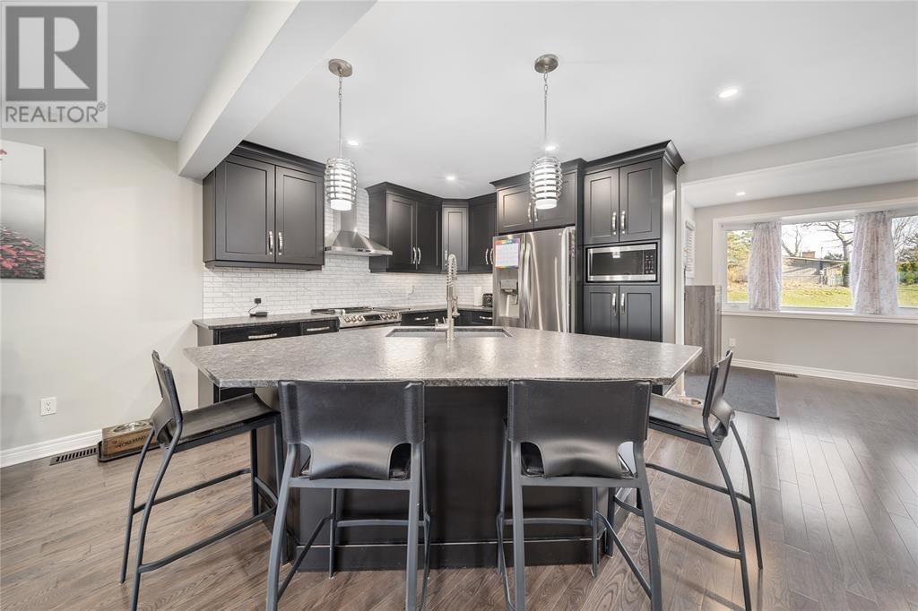 1351 CATHCART BOULEVARD Image 7