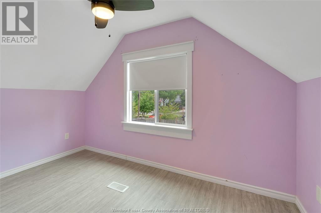 748 MEMORIAL DRIVE Image 16