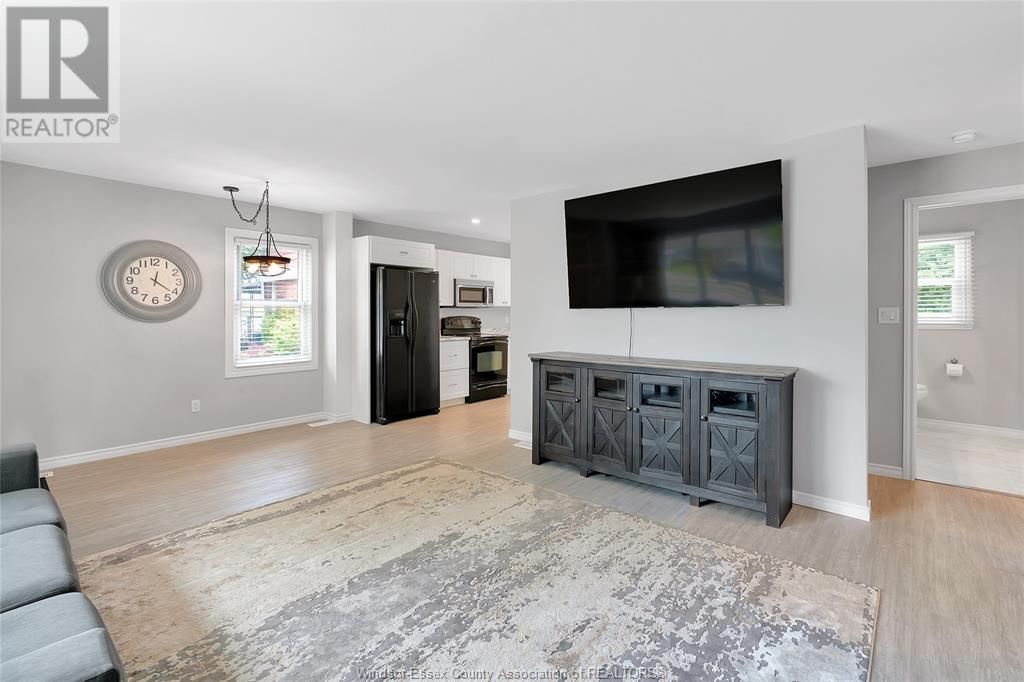 748 MEMORIAL DRIVE Image 5