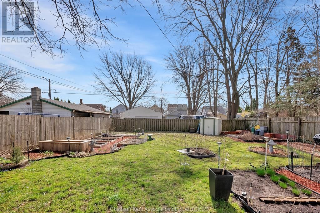 176 SELKIRK STREET Image 29