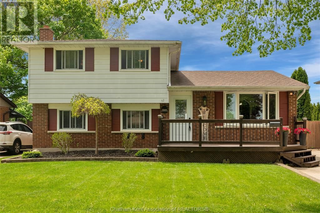 12 DONALDA DRIVE Image 1