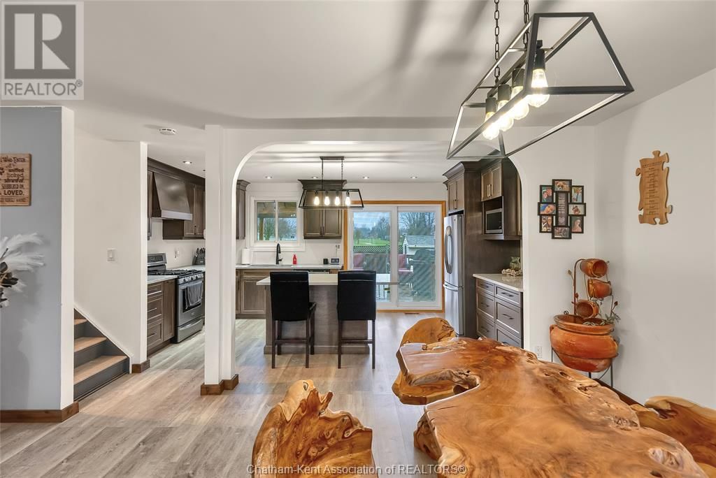 12 DONALDA DRIVE Image 15