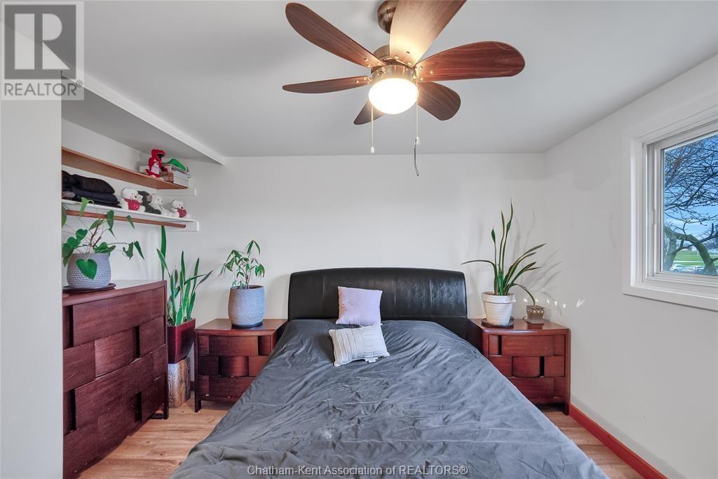 12 DONALDA DRIVE Image 31