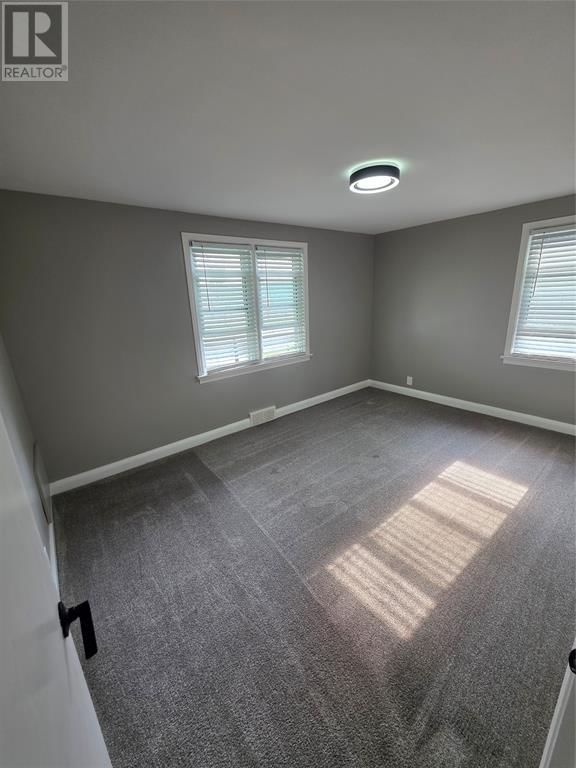 714 CAMPBELL STREET Image 12