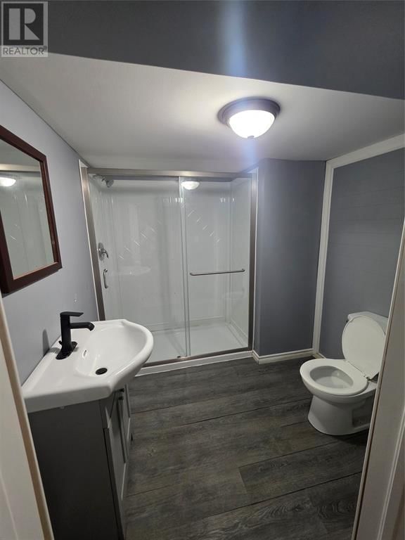 714 CAMPBELL STREET Image 15