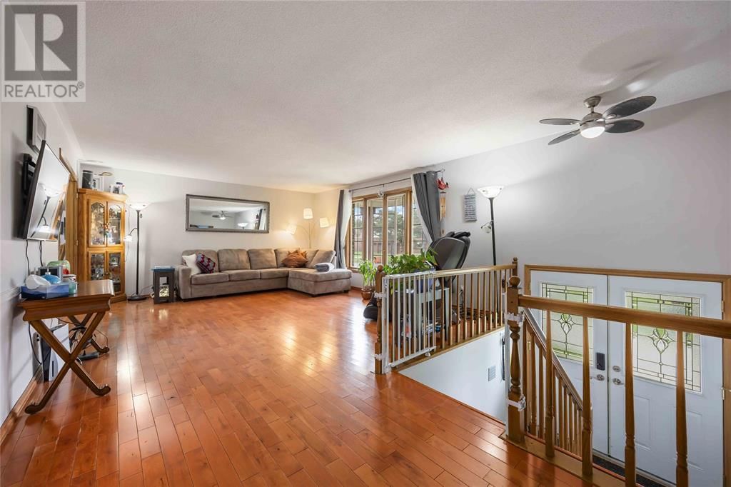 1236 MICHIGAN AVENUE Image 3