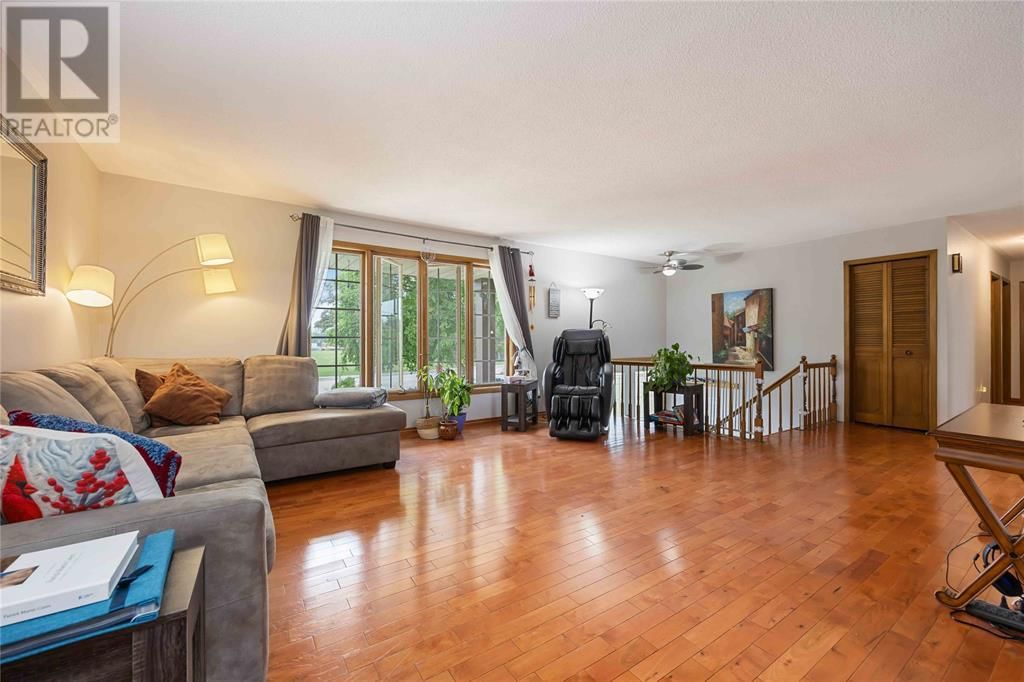 1236 MICHIGAN AVENUE Image 4