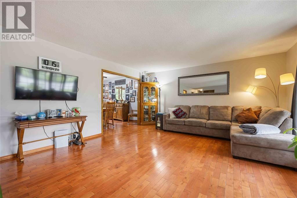 1236 MICHIGAN AVENUE Image 5