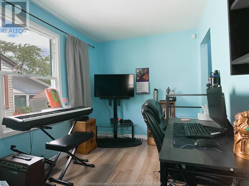 1408 LABADIE Image 12