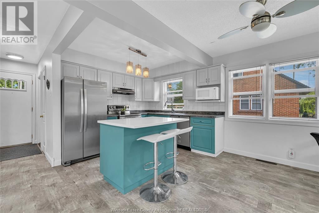 1080 PARKVIEW Image 5