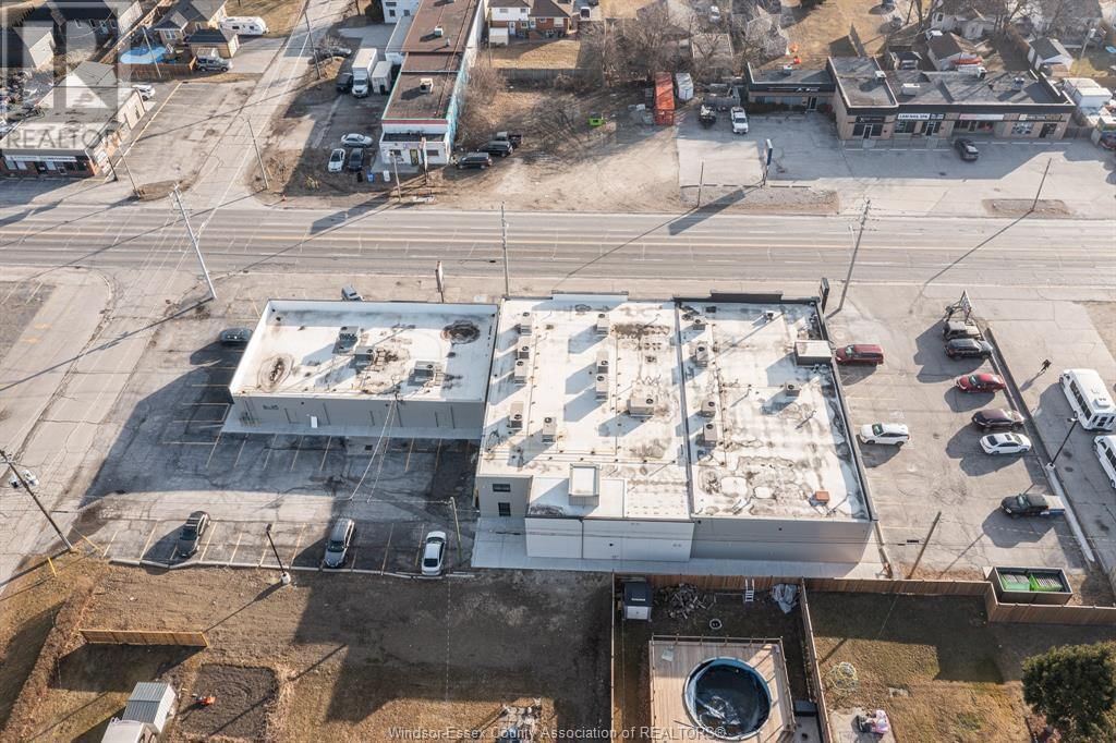 205 - 3719 WALKER ROAD Image 21