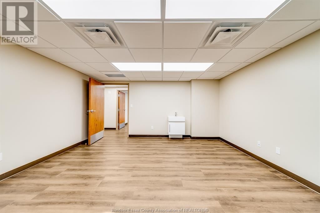 205 - 3719 WALKER ROAD Image 9
