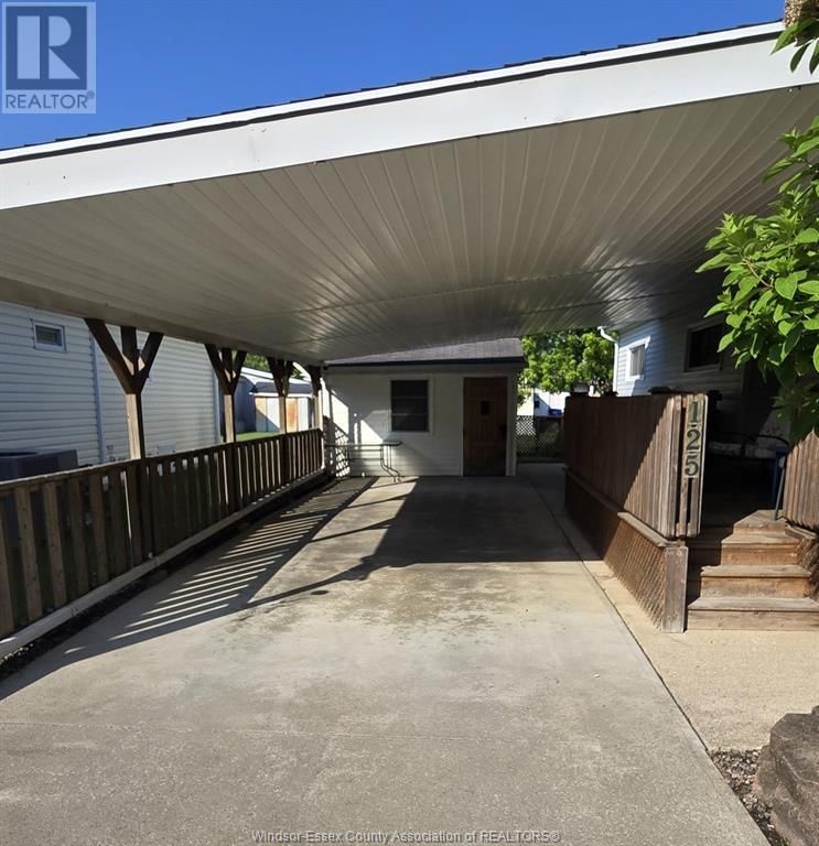 125 STEVEN COURT Image 18