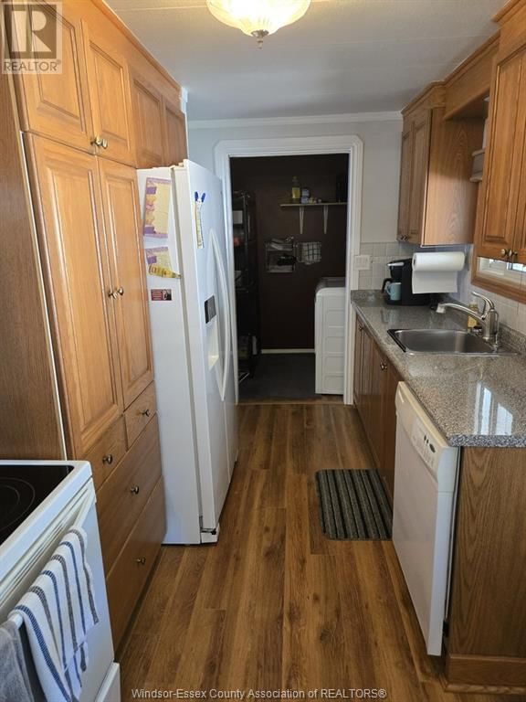 125 STEVEN COURT Image 9