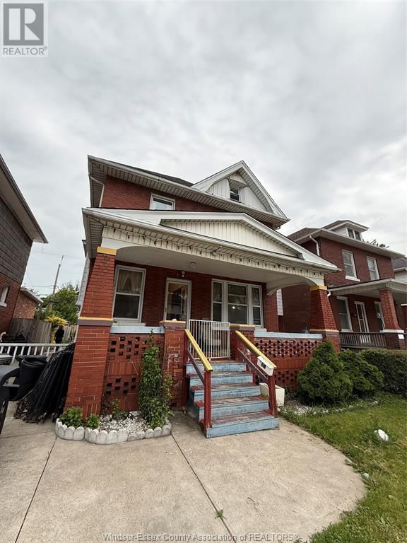 914 DOUGALL AVENUE Image 21