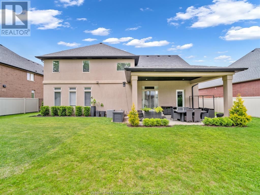 1083 REGENCY CRESCENT Image 46