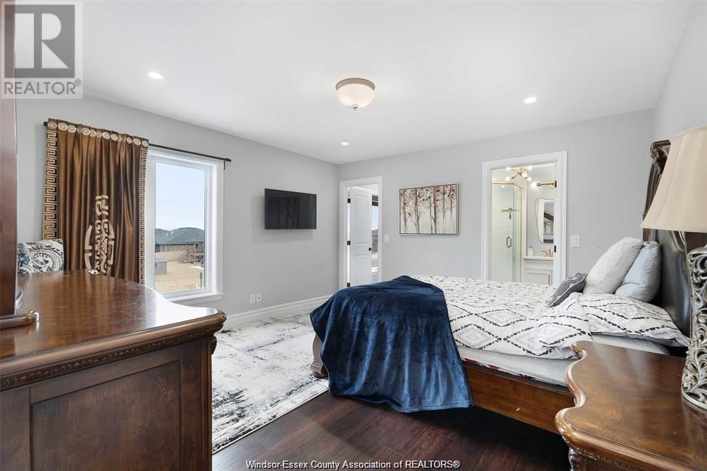 1271 CAMPANA CRESCENT Image 29