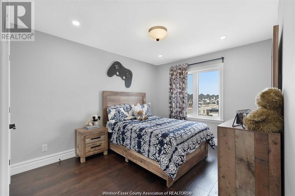 1271 CAMPANA CRESCENT Image 30