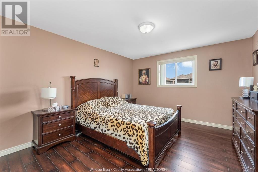 3142 SEVILLE Image 17