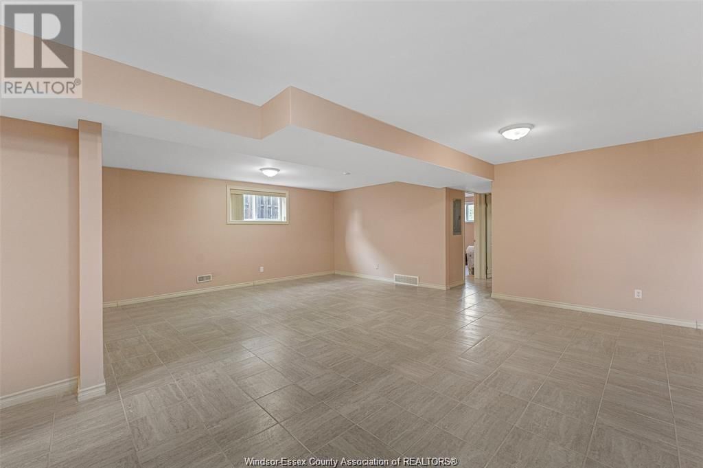 3142 SEVILLE Image 22