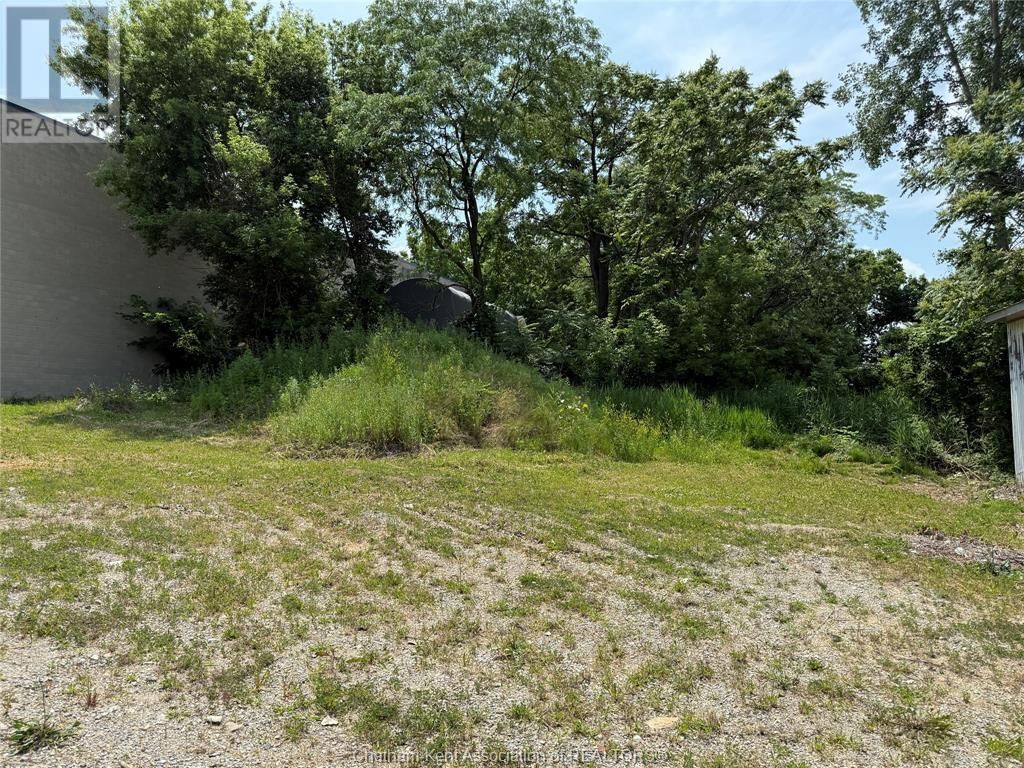 3715 RUSSELL STREET Image 19