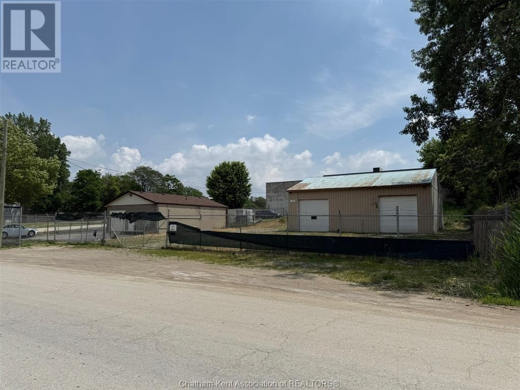 3715 RUSSELL STREET Image 2
