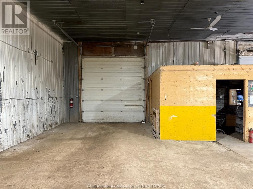 3715 RUSSELL STREET Image 29