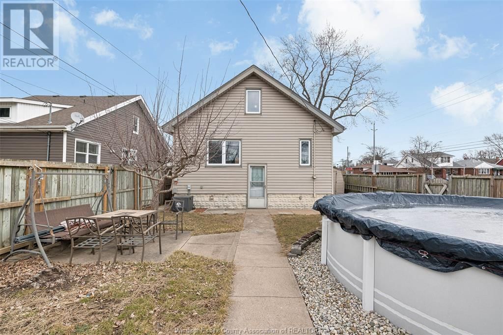 1495 ARTHUR ROAD Image 26
